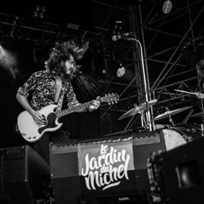 Photographie du groupe Kokomo en concert au Jardin du Michel 2024, capturée par Vincent Zobler.