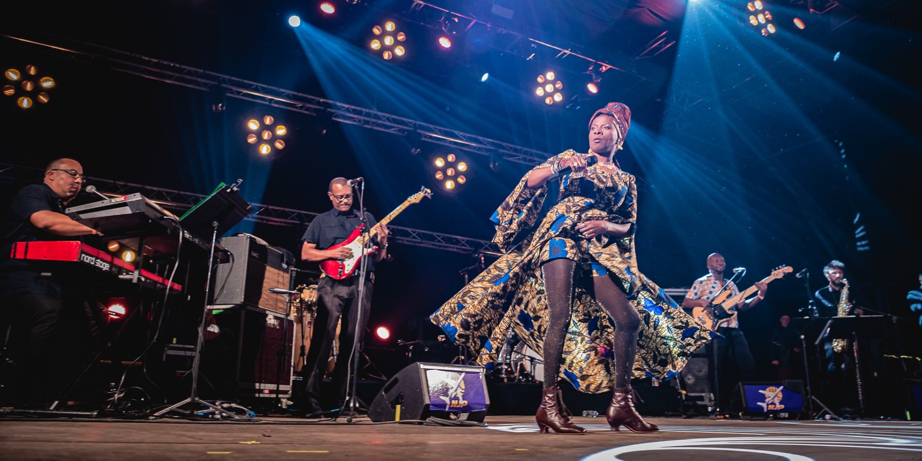 004-Angelique-KIDJO-Vincent-Zobler