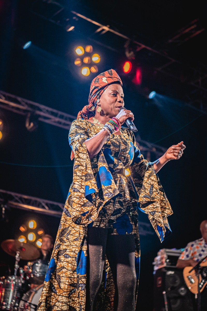 005-Angelique-KIDJO-Vincent-Zobler