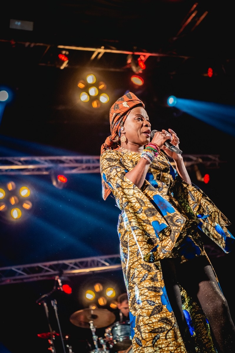 007-Angelique-KIDJO-Vincent-Zobler