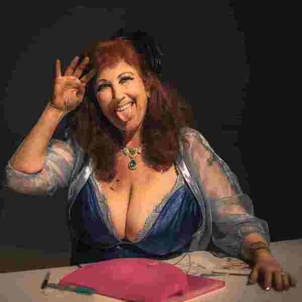 ANNIE-SPRINKLE-18