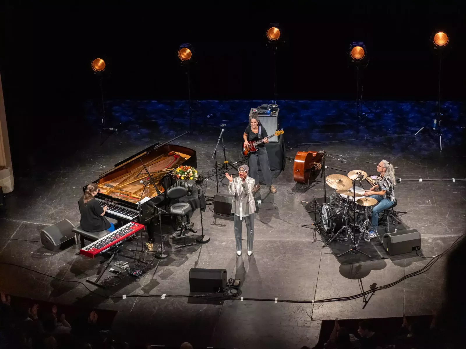 dee-dee-bridgewater-002-vincent-zobler