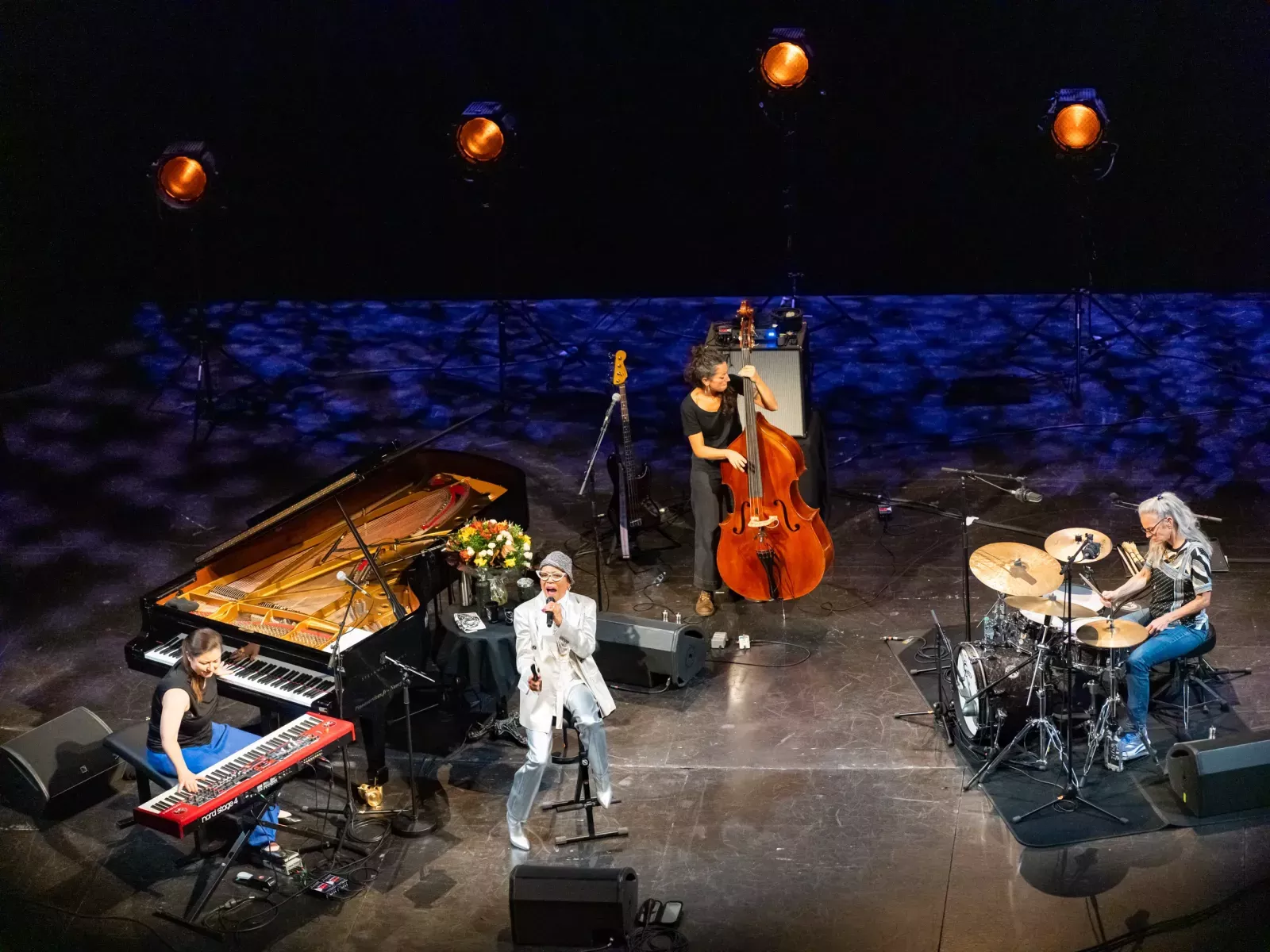 dee-dee-bridgewater-017-vincent-zobler