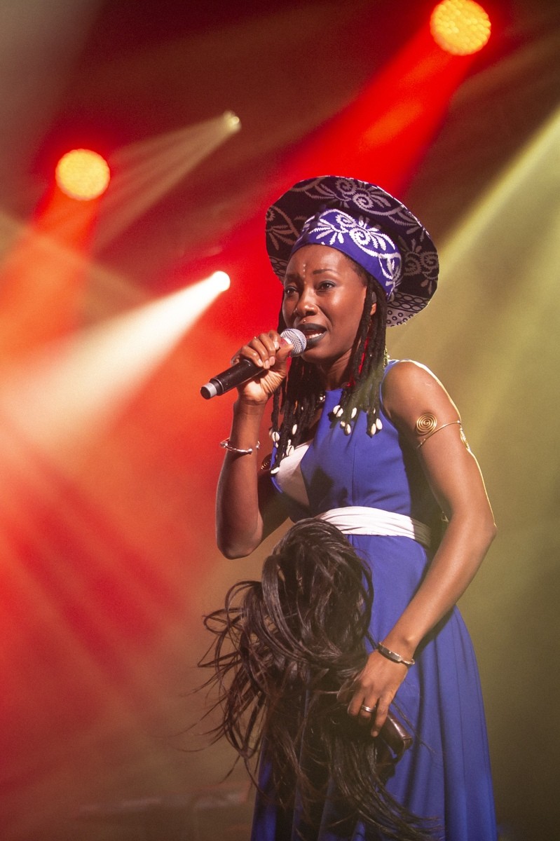 FATOUMATA DIAWARA | Vincent Zobler - Photographe