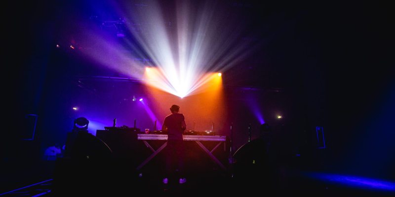 Soirée Carte Blanche Prod. - Julian Jeweil