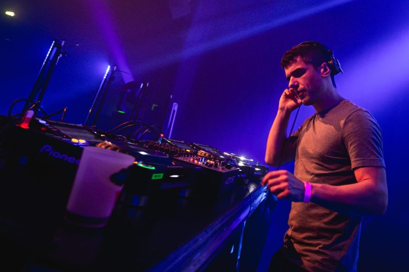 Soirée Carte Blanche Prod. - Julian Jeweil