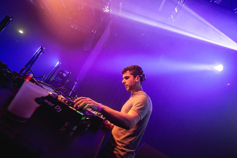 Soirée Carte Blanche Prod. - Julian Jeweil