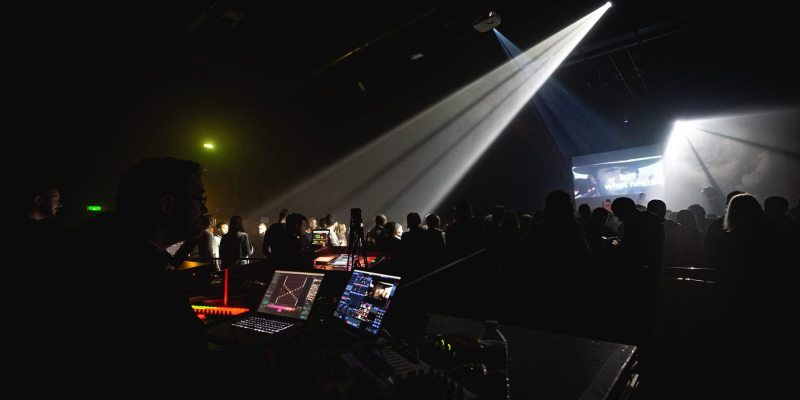 Soirée Carte Blanche Prod. - Julian Jeweil