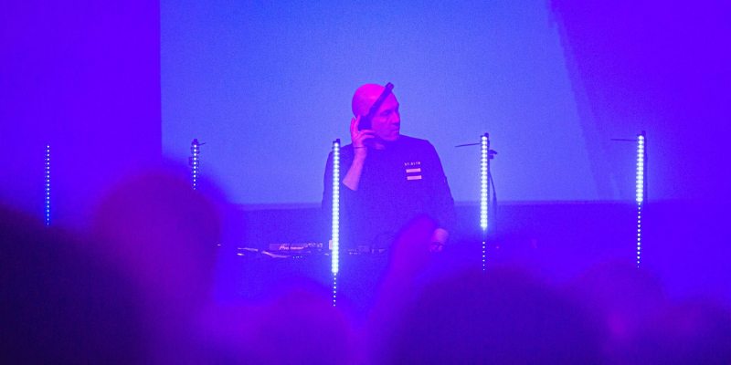 Soirée Carte Blanche Prod. - Julian Jeweil