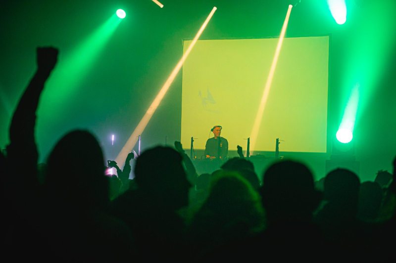 Soirée Carte Blanche Prod. - Julian Jeweil