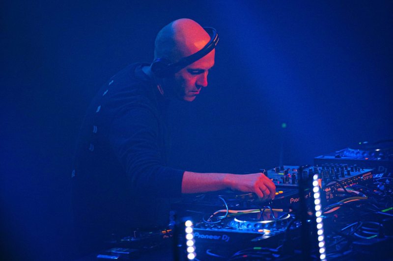 Soirée Carte Blanche Prod. - Julian Jeweil