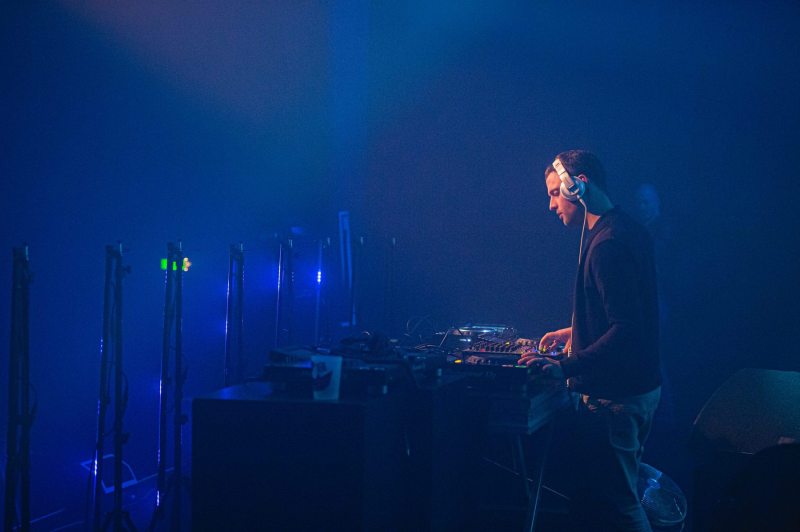 Soirée Carte Blanche Prod. - Julian Jeweil