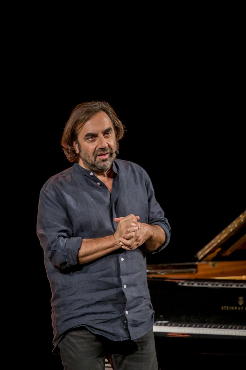 André Manoukian