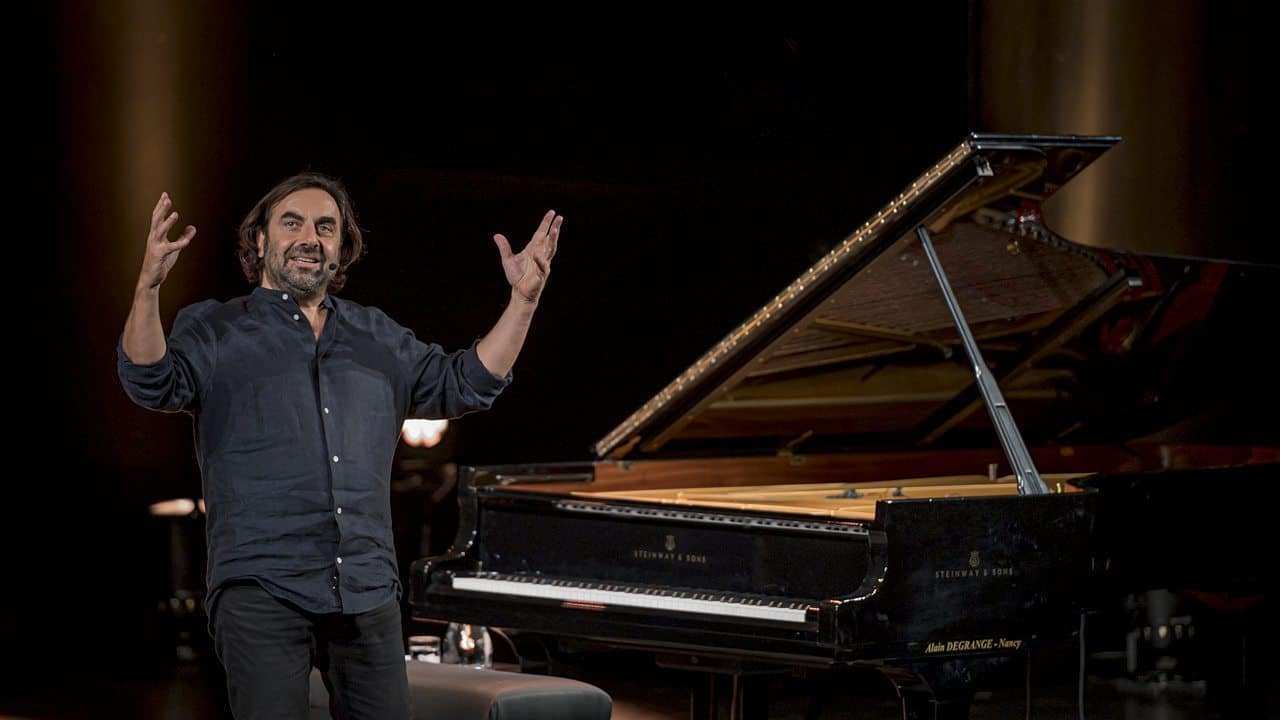André Manoukian