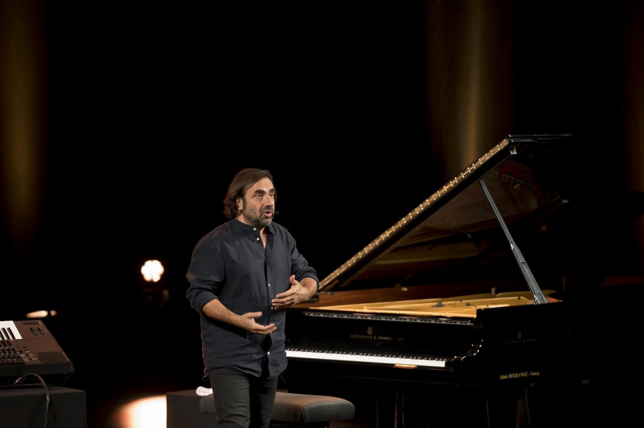 André Manoukian