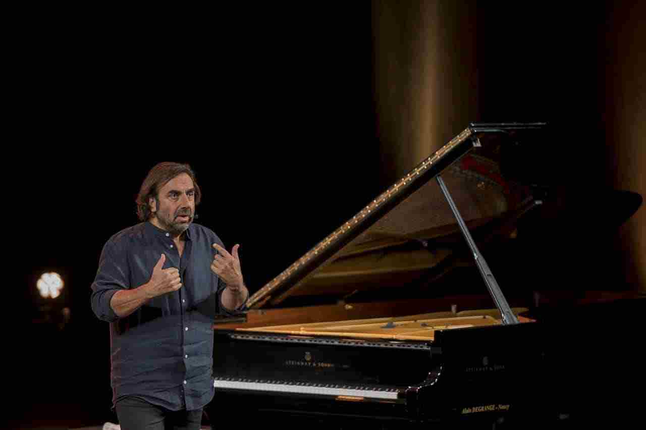 André Manoukian
