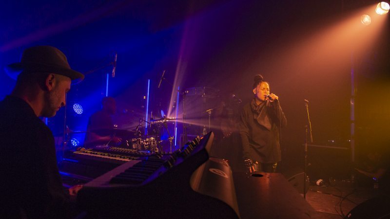 FATIMA & THE EGLO LIVE BAND | Vincent Zobler