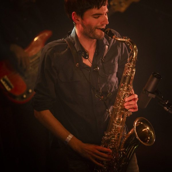 NCY MILKY BAND - En concert