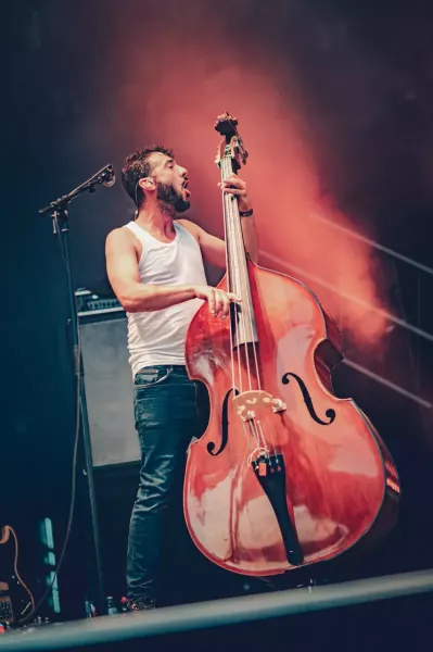 Lyre le temps