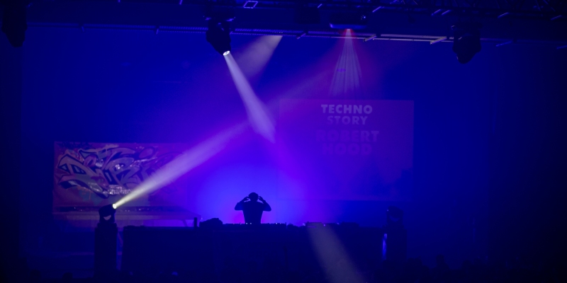 Techno Story #8