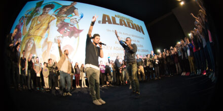 Projection publique du film Les Nouvelles Aventures d'Aladin.