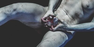 AJ Dirtystein Performeuse