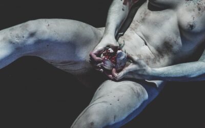 AJ Dirtystein Performeuse