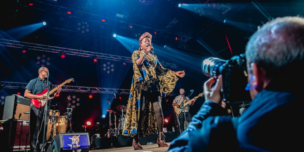 010 Angelique Kidjo | Vincent Zobler