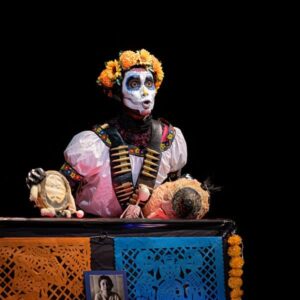 Personne maquillée, célébrant Día de los Muertos.