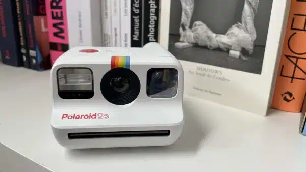 polaroid go