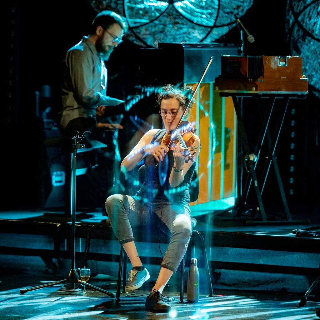 Le chapelier fou, Le chapelier fou concert, Le chapelier fou njp