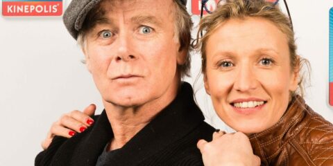 Tout le monde debout