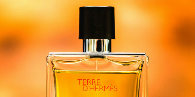 Flacon de parfum Terre d'Hermès