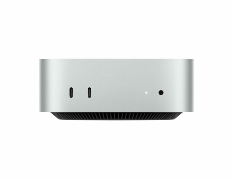 Mini ordinateur argenté avec ports USB-C.