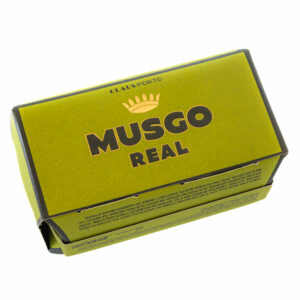 Boîte verte de savon Musgo Real Claus Porto.