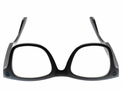 Lunettes de vue noires classiques.