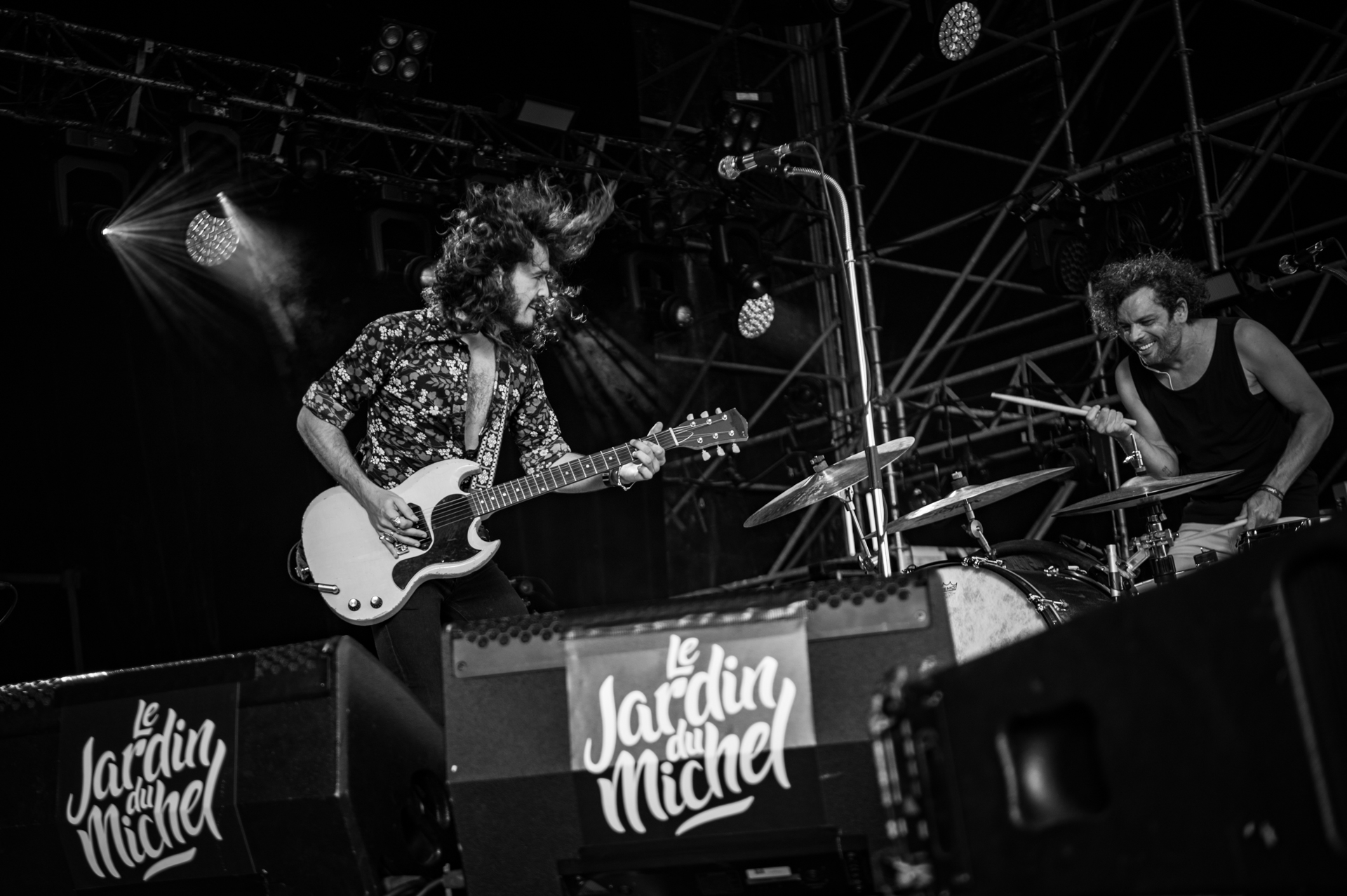 Photographie du groupe Kokomo en concert au Jardin du Michel 2024, capturée par Vincent Zobler.