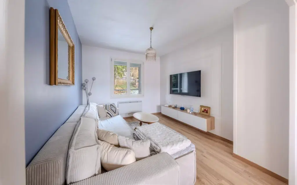 shooting photo appartement nancy,photographie hdr immobilier,fujifilm gfx 100 ii immobilier,immobilier retouche ciel bleu,hdr &amp; ciel bleu,strategie marketing visuelle,levier de vente