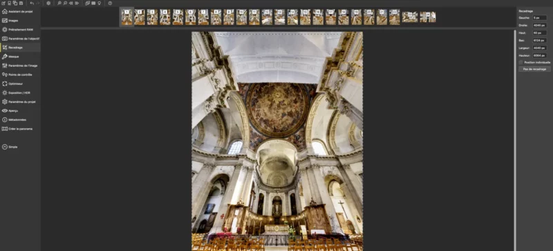 Logiciel de panorama affichant l'intérieur d'une église baroque.