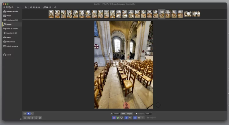 Interface PTGui Pro affichant l'intérieur d'une église.